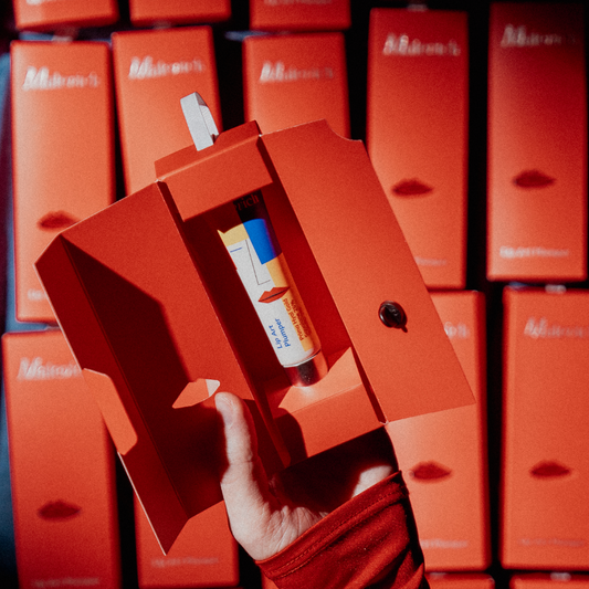 Зволожувальний бальзам-плампер в подарунковому пакуванні , MALEVICH