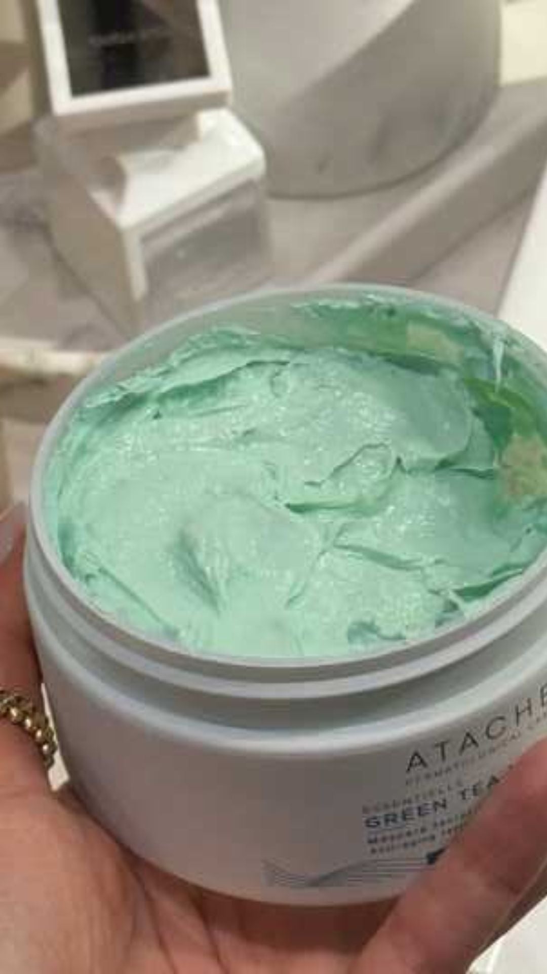 Відновлююча заспокійлива маска Essentielle Reafirming Mask Green Tea, Atache