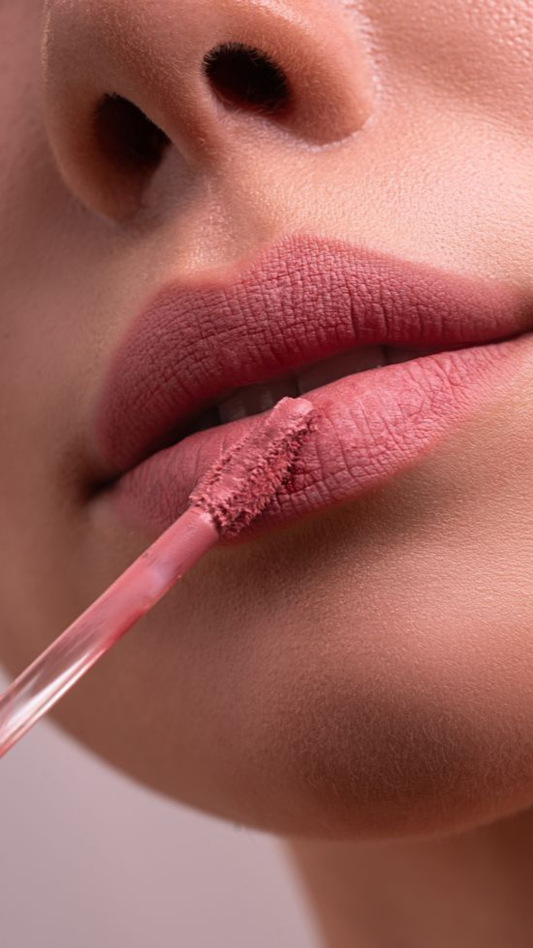 Оксамитова матова помада VELOUR LIP SOUFFLE 01 ROSE DREAM, ZOLA