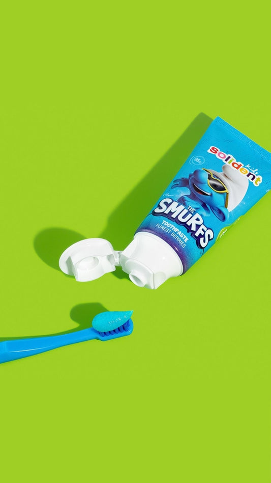Натуральна зубна паста Solident Kids лісові ягоди The Smurfth з фтором 1000 ppm, Mr.SCRUBBER