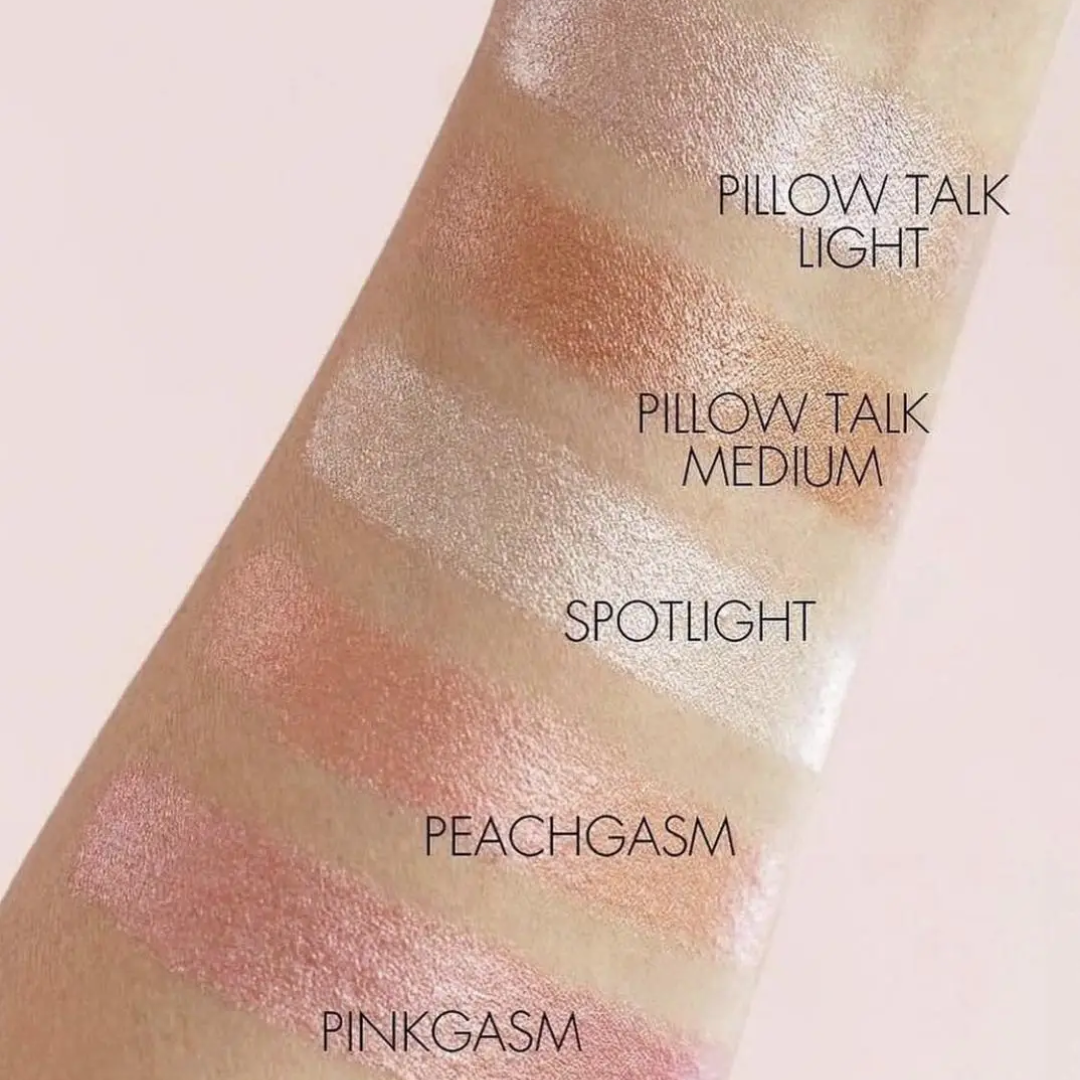 Рідкий хайлайтер-рум'яна Tilbury Beauty Light Wand - Glowgasm Pinkgasmz,Charlotte Tilbury