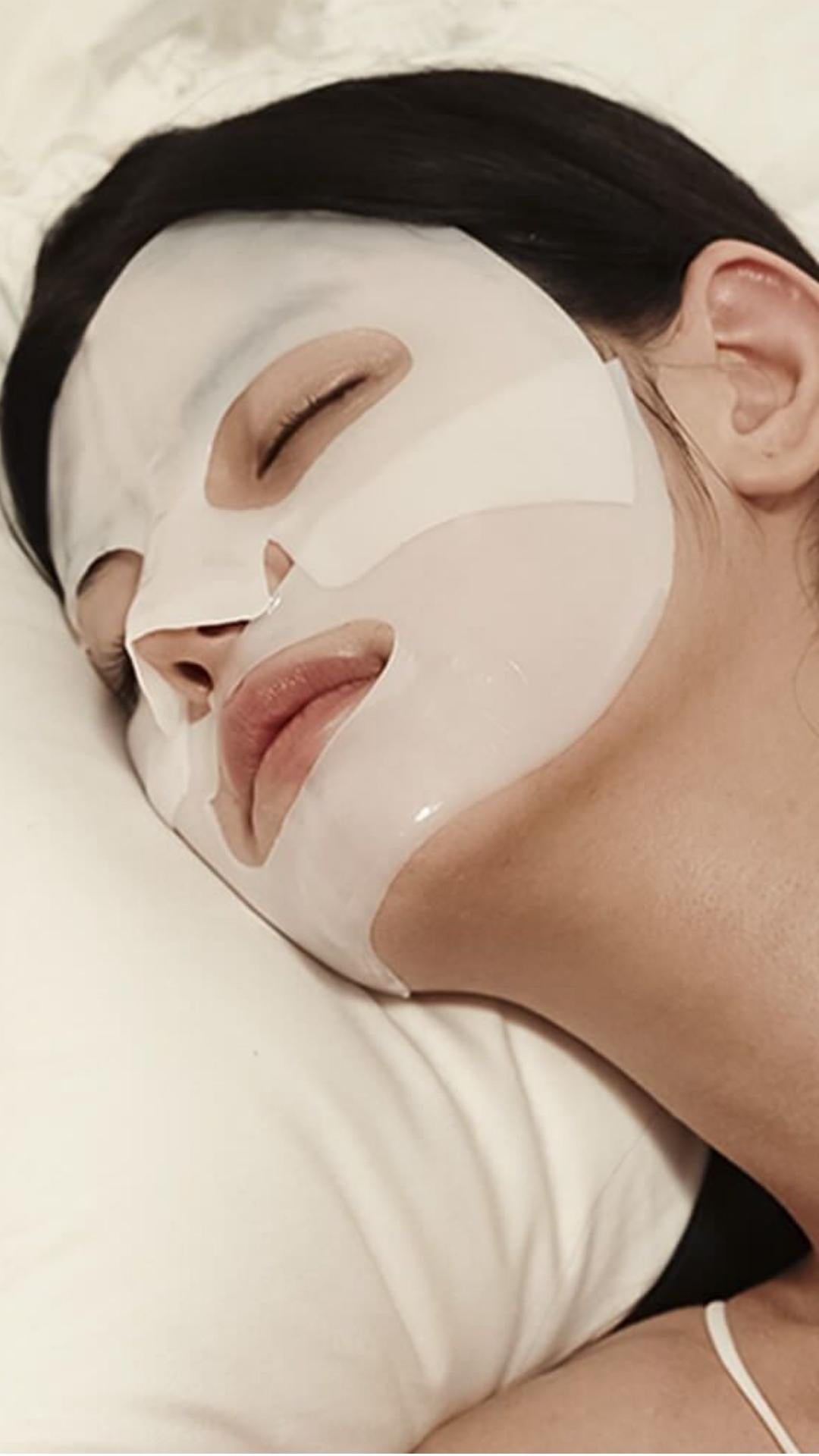 Нічна гідрогелева маска з колагеном Bio-Collagen Real Deep Mask, Biodance