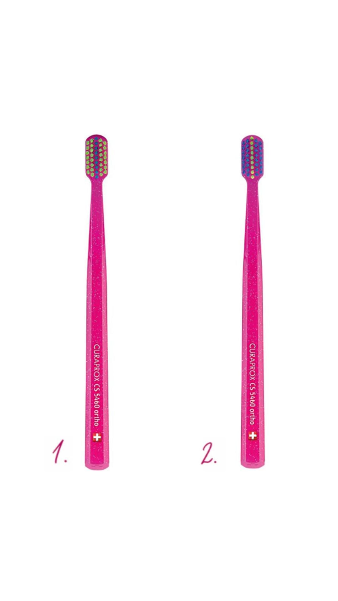 Ортодонтична зубна щітка з заглибленням Ultra Soft ORTHO, Curaprox