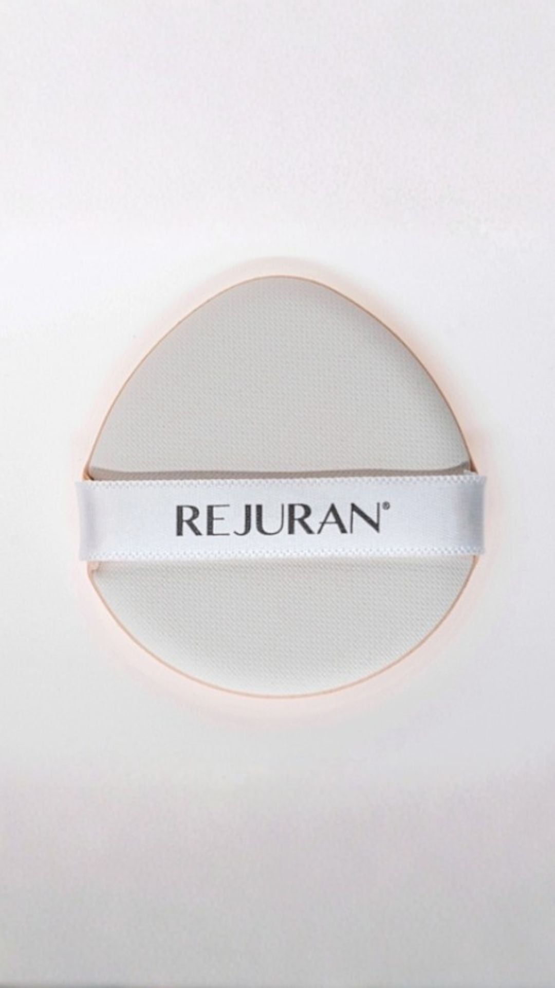 Кушон з полінуклеотидами Skinglow Cushion SPF 50+, REJURAN