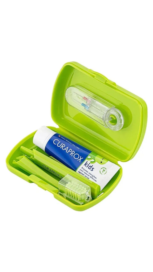 Дитячий дорожній набір, зелений Kids Travel Set, Curaprox