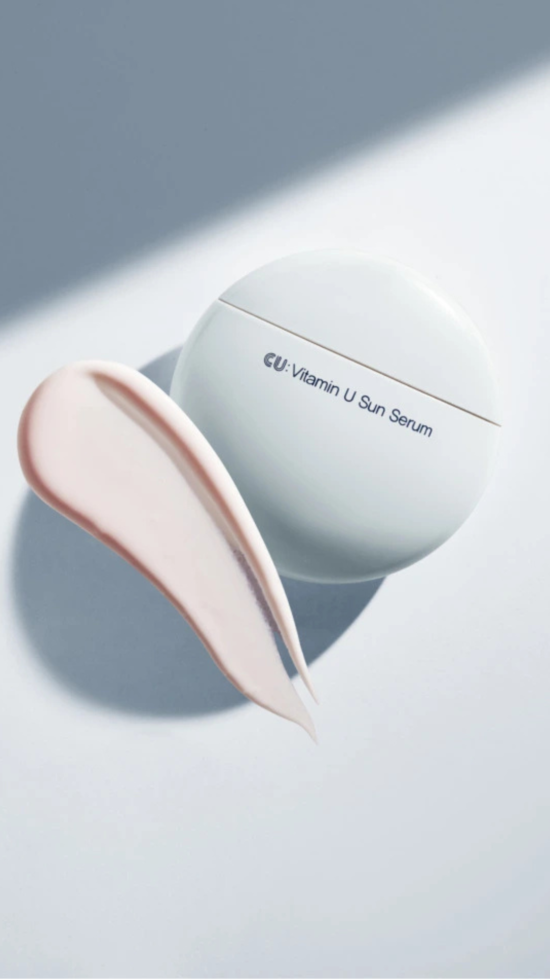 Сонцезахисна сироватка з вітаміном U та вітаміном В12 SPF 50+, CUSKIN