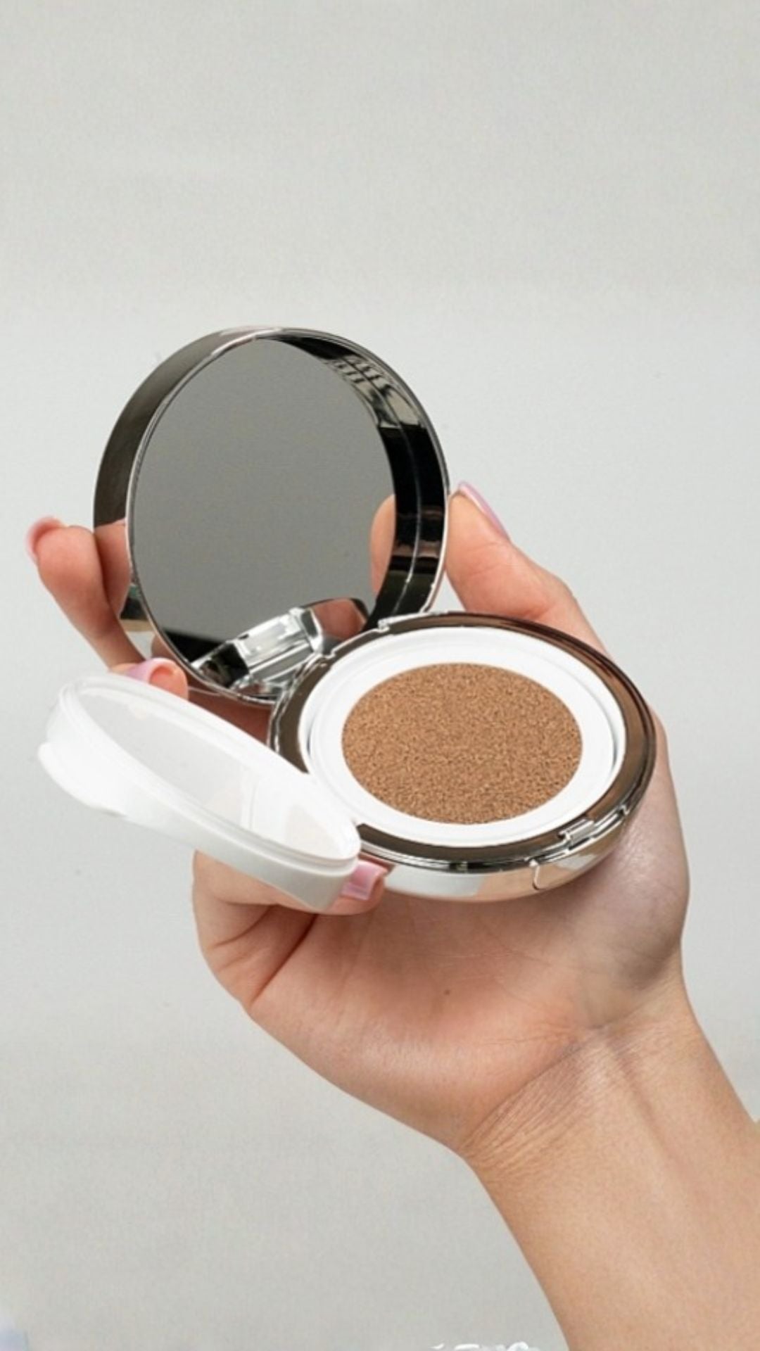 Кушон з полінуклеотидами Skinglow Cushion SPF 50+, REJURAN