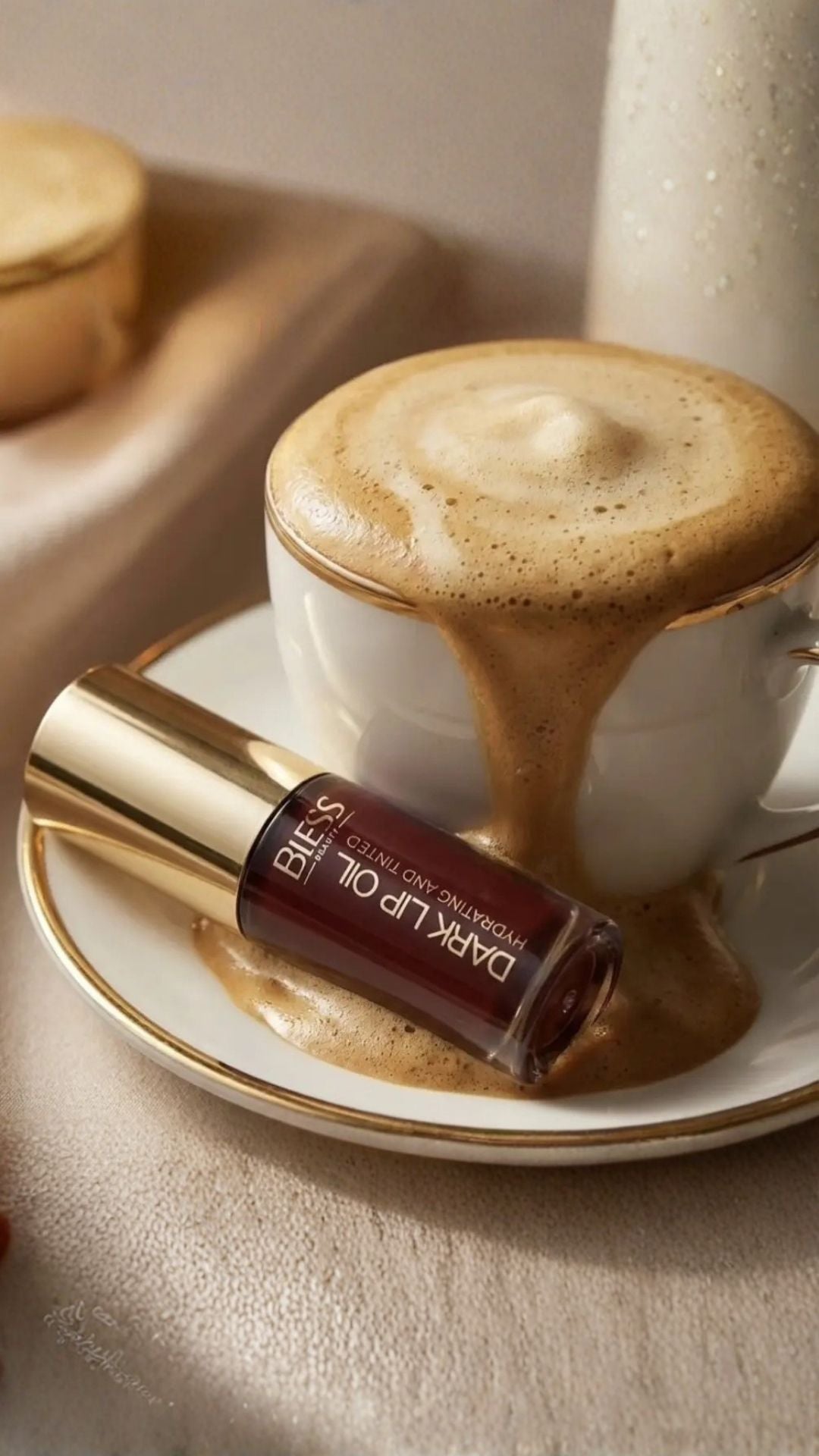 Олійка для губ Dark Lip Oil Beauty 03 Coffee Crema, Bless