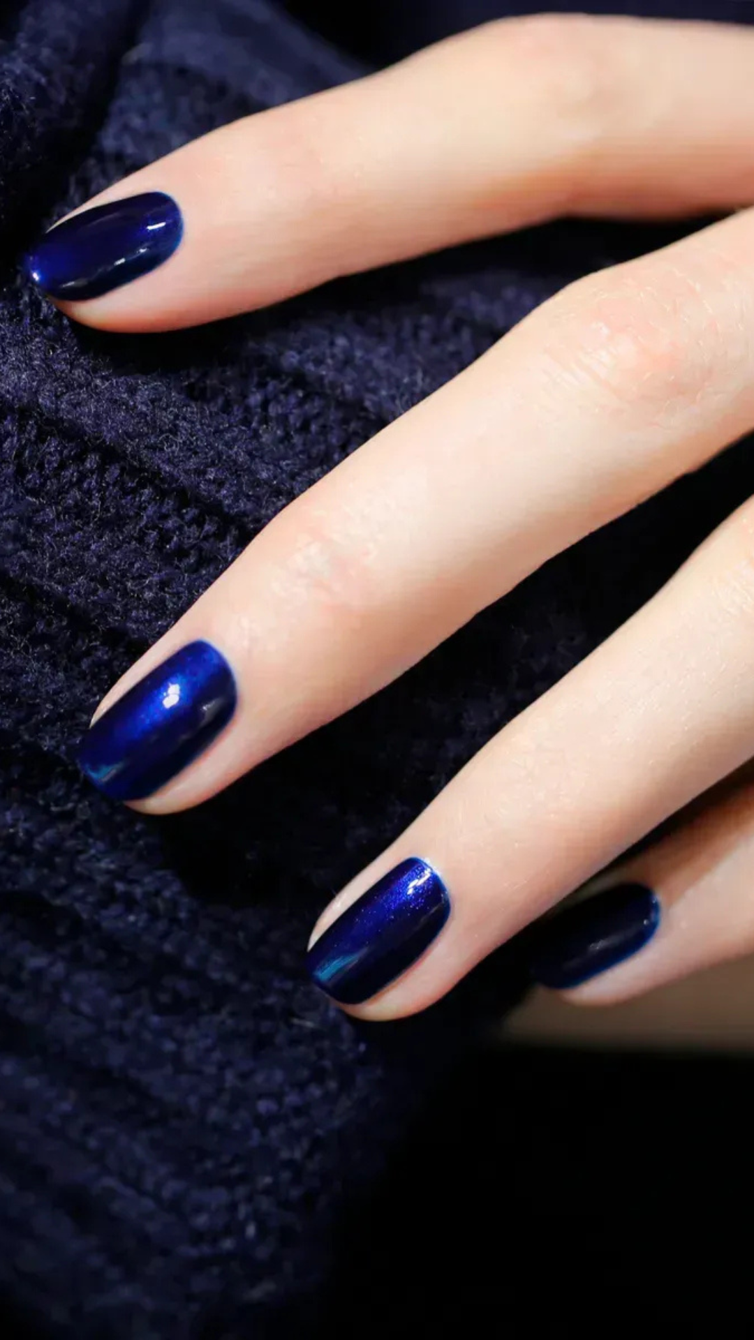 Лак для нігтів з глибоким темно-синім відтінком Dark Night 15ml, Manucurist