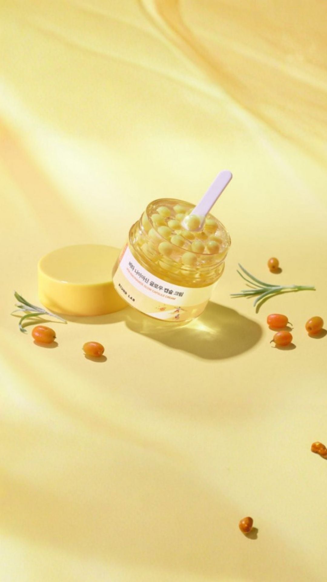 Освітлювальний крем з капсулами Vita Niacinamide Glow Capsule Cream 50 ml, ROUND LAB