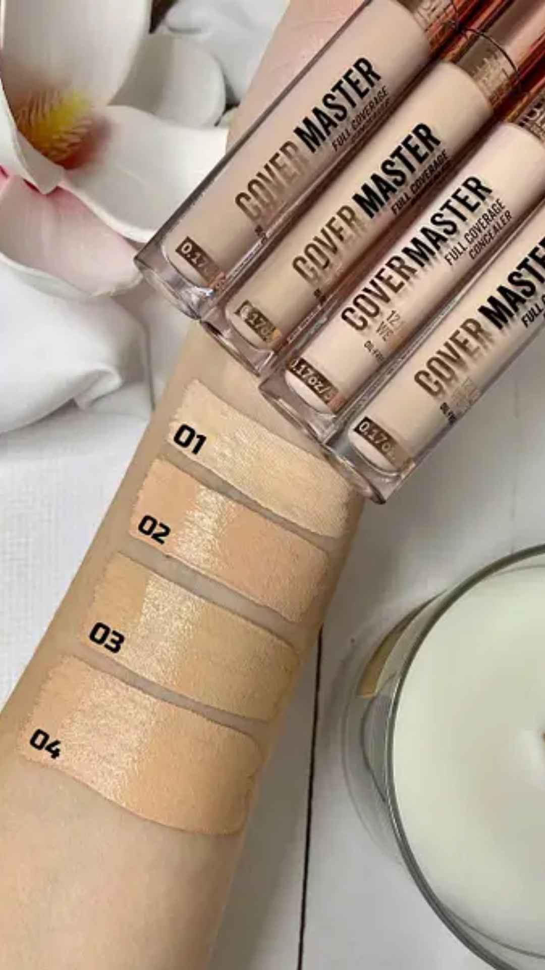 Консилер, Bless