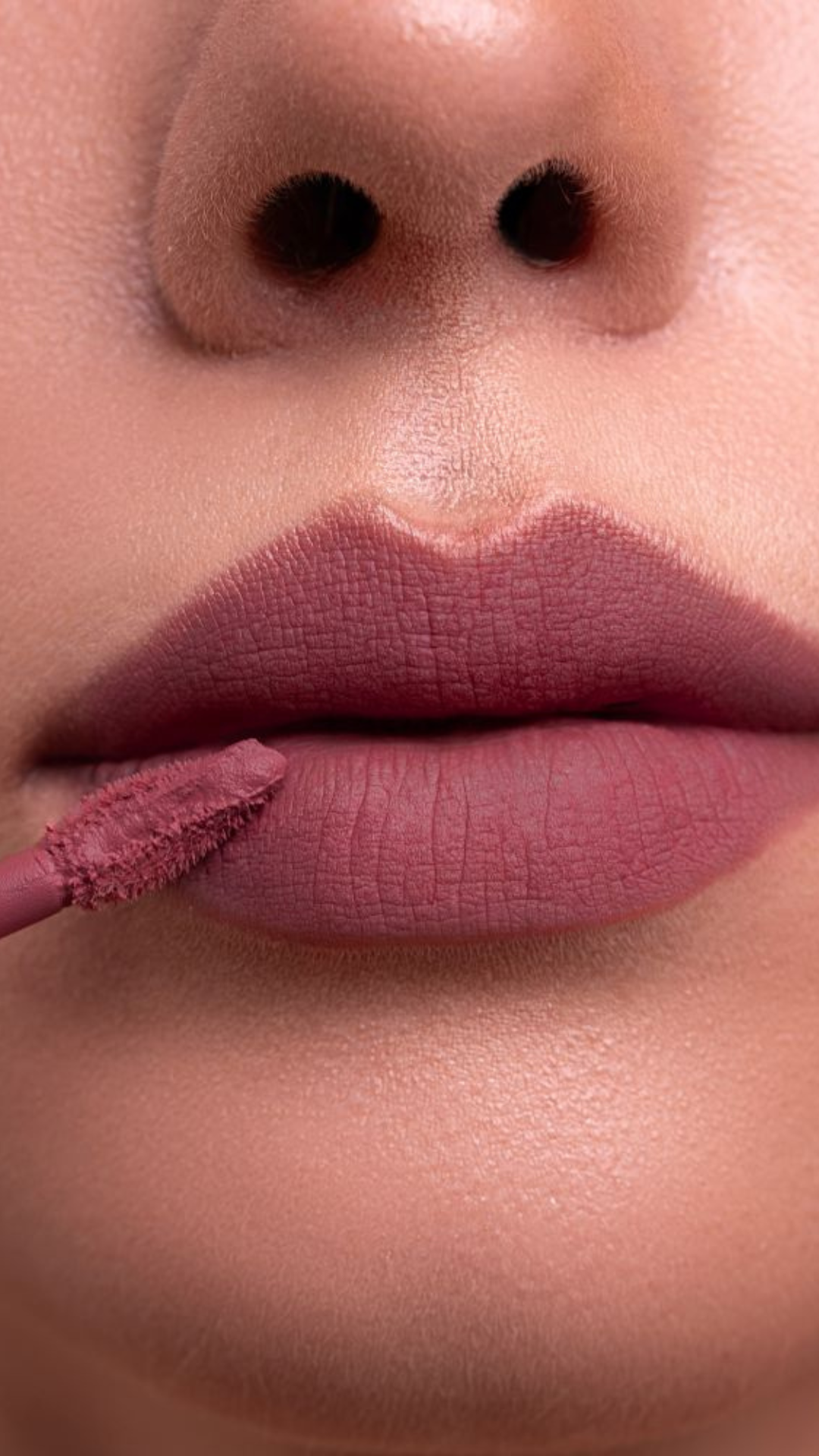 Оксамитова матова помада VELOUR LIP SOUFFLE 05 COZY PINK, ZOLA