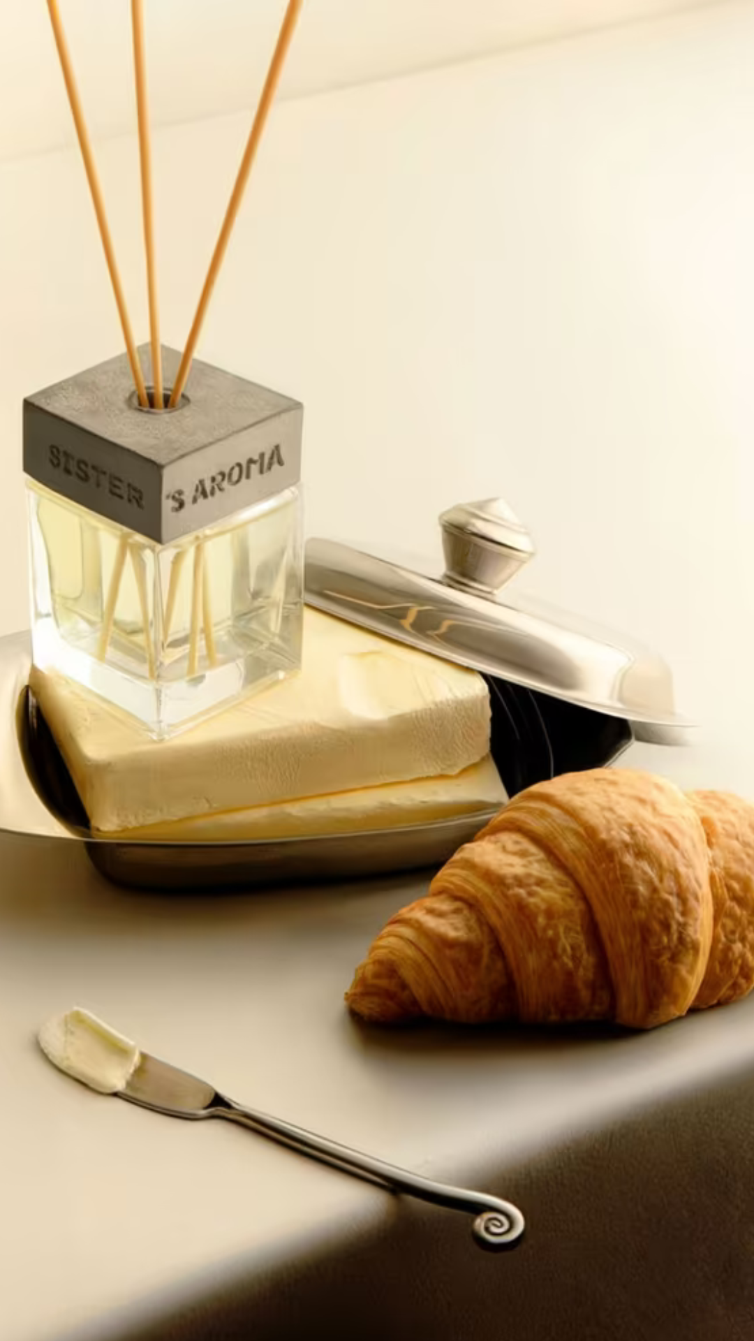 Аромат для дому аромадифузор Круасан з маслом 110ml, Sister's Aroma