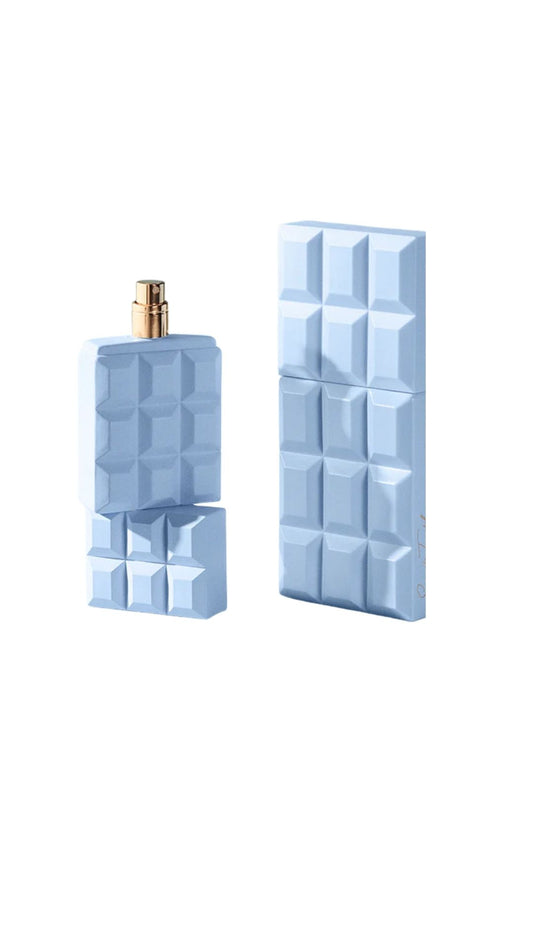 Парфумована вода Me Espresso, Sabrina Carpenter